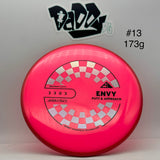 Axiom Neutron Envy Putt & Approach