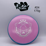 **NEW Axiom Fission Envy Putt and Approach Disc